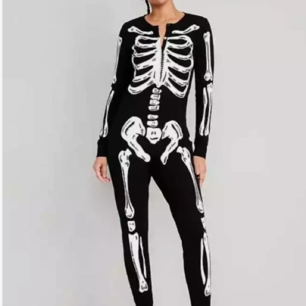Old Navy Cotton Skeleton Onesie Woman